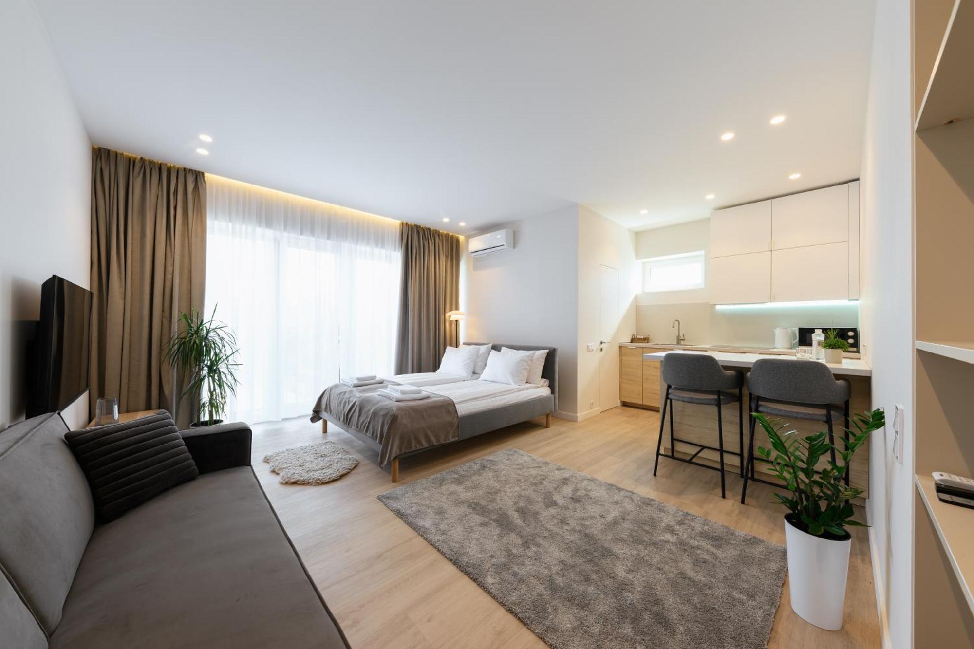Мм Group Apartment Ужгород Екстериор снимка